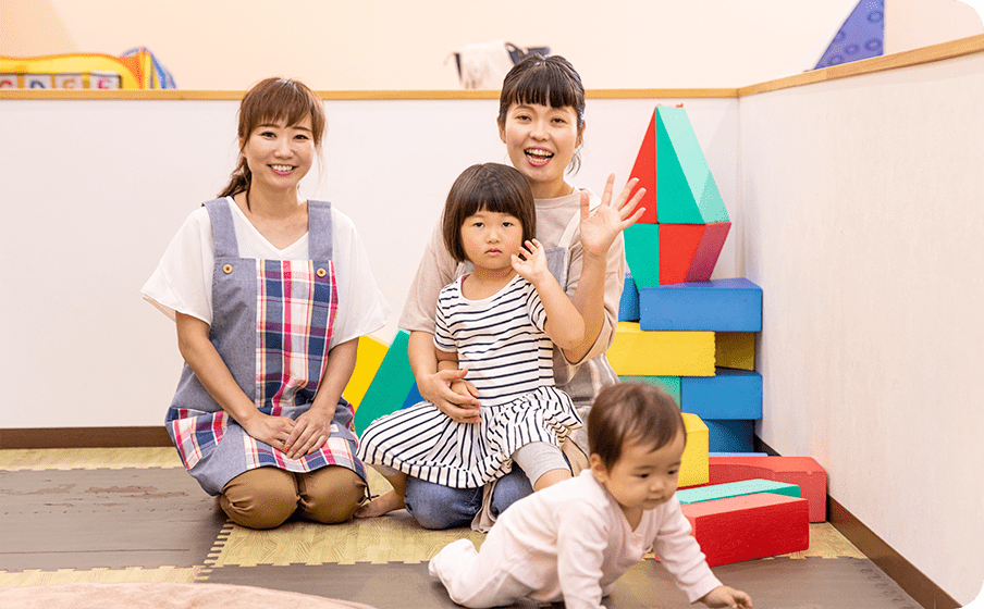 私たちが全力でサポートします！newcolorで働くスタッフたち